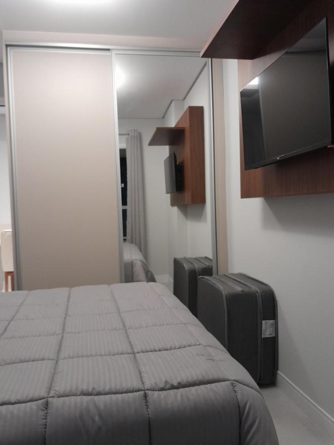 Apartamento Locacao Para Temporada 프라이아 그란데 외부 사진